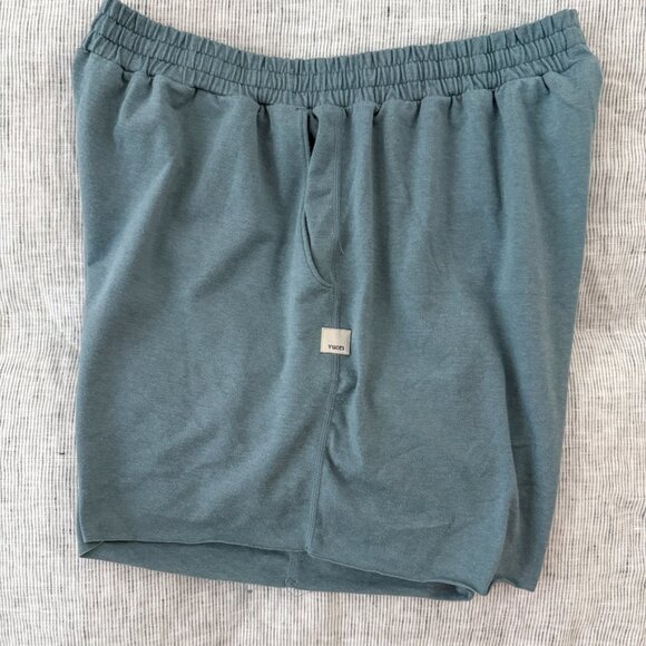 Vuori Boyfriend Short Womens Small - Picture 4 of 4